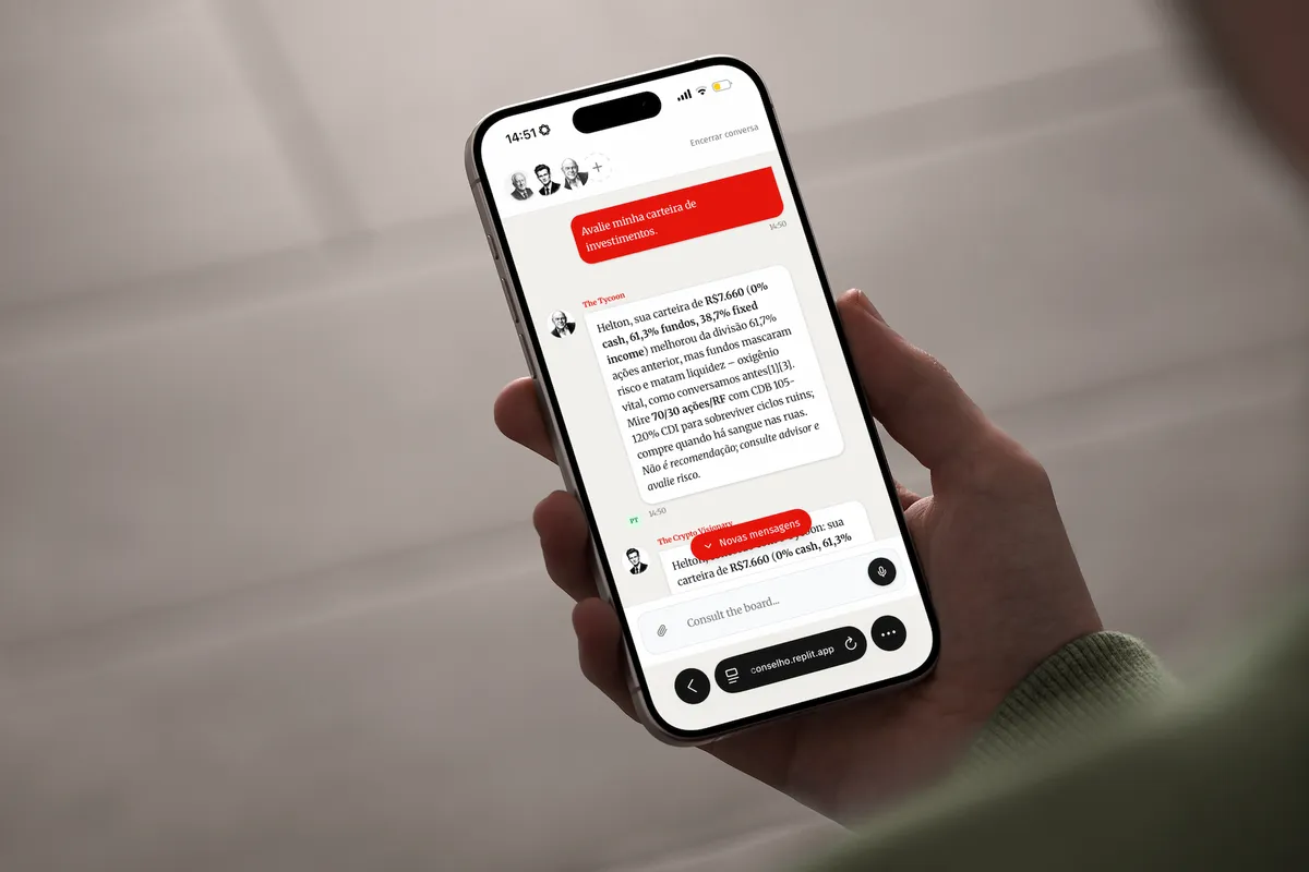 Boardroom - Conselheiros debatendo suas decisões no iPhone